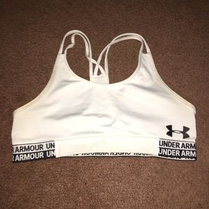 white under armor sports bra